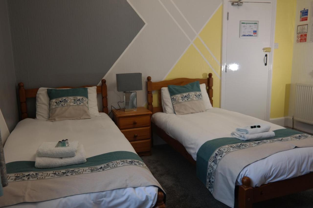 Cavendish House Hotel Great Yarmouth Bagian luar foto
