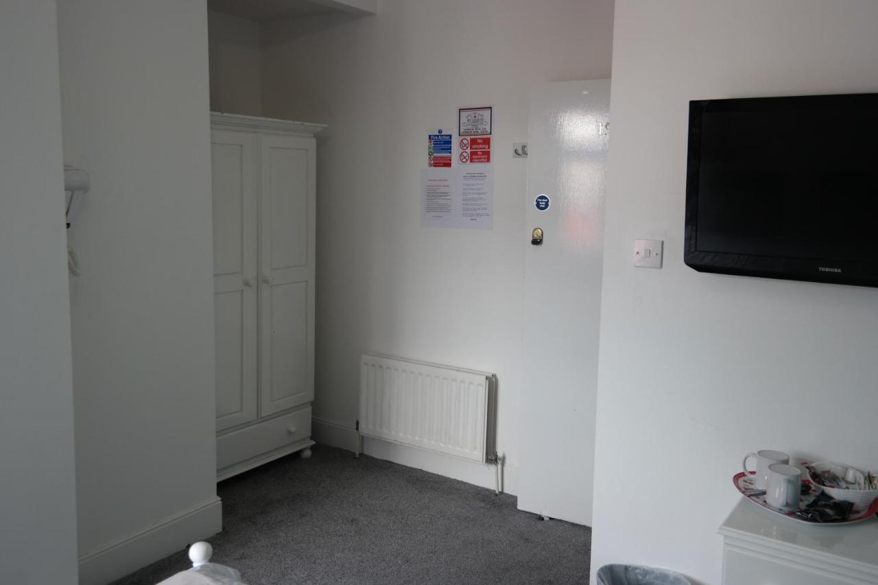 Cavendish House Hotel Great Yarmouth Bagian luar foto