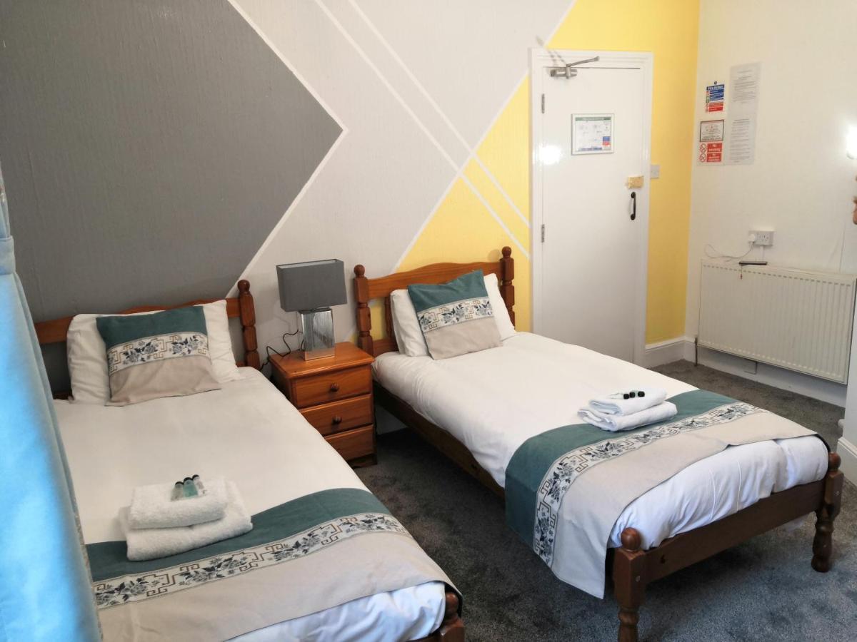 Cavendish House Hotel Great Yarmouth Bagian luar foto