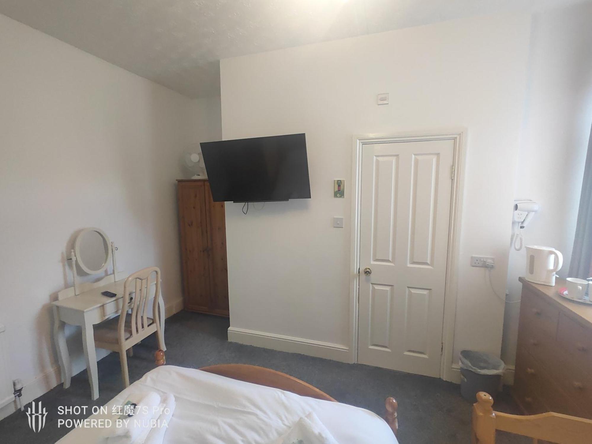 Cavendish House Hotel Great Yarmouth Bagian luar foto